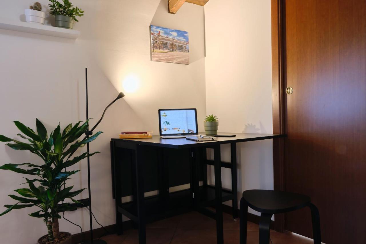 Apartment 10' From Malpensa Casa Moderna, Netflix & Wi-fi Casorate Sempione